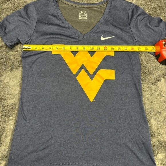 Nike Women’s V-Neck West Virginia Dri-Fit Size Small - Picture 2 of 5